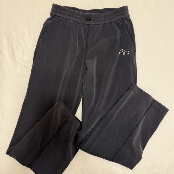 Lululemon x Aria Softstreme High Rise Pant - Picture 1 of 2